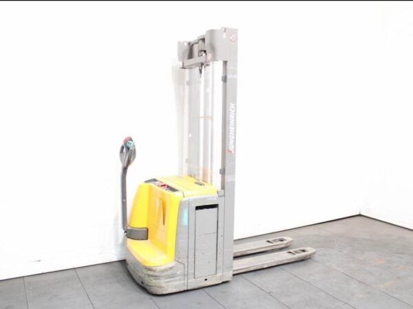 Apilador Electrico Jungheinrich