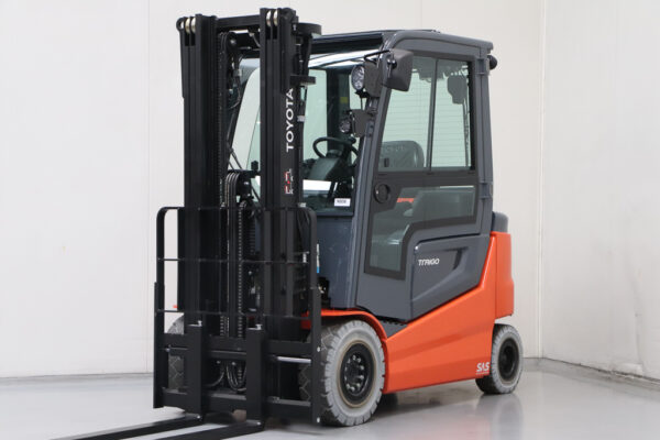 Toyota 9FBM25T (Ref: NS56)