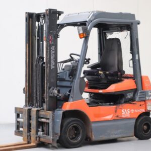 Toyota 7FB25 (Ref: OC64)