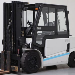 Hyundai 40B-9 (Ref: NH40)