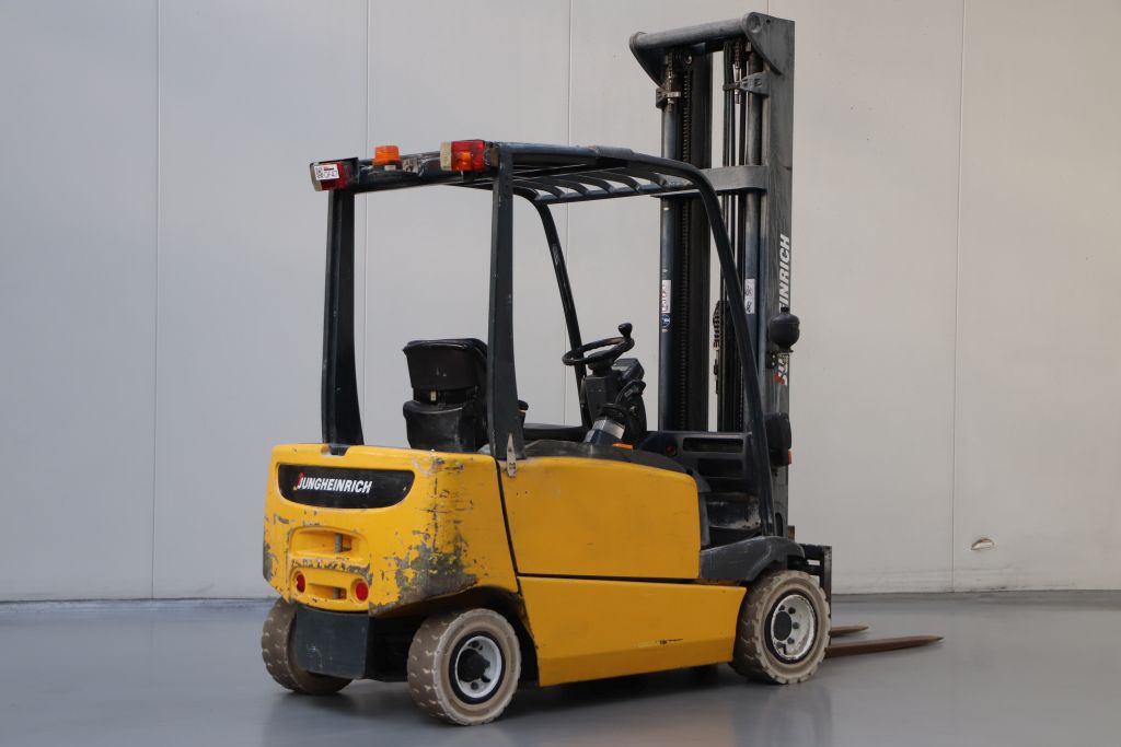 Jungheinrich EFG 320 (Ref: OF47) - Imagen 2