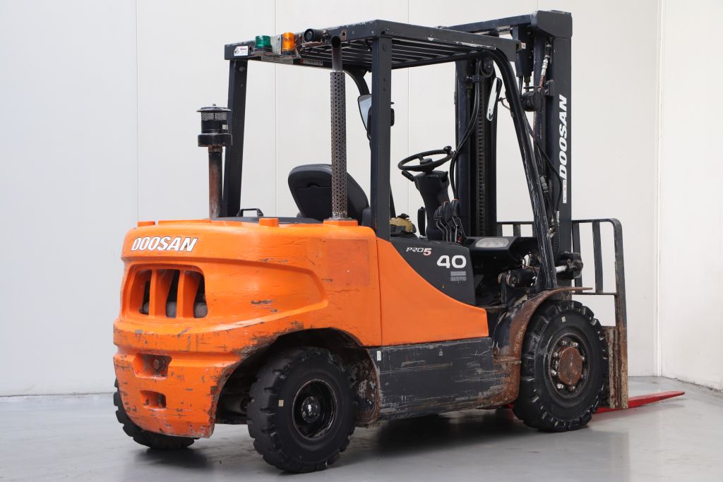 Doosan D40SC-5 (Ref: OK18) - Imagen 2